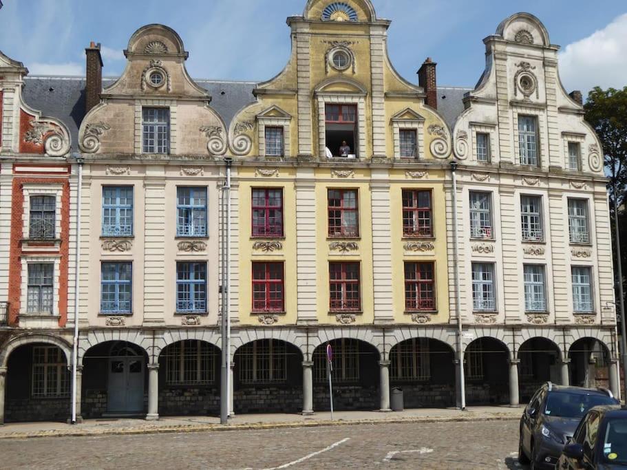 Les Coquelicots Grand Place אראס מראה חיצוני תמונה