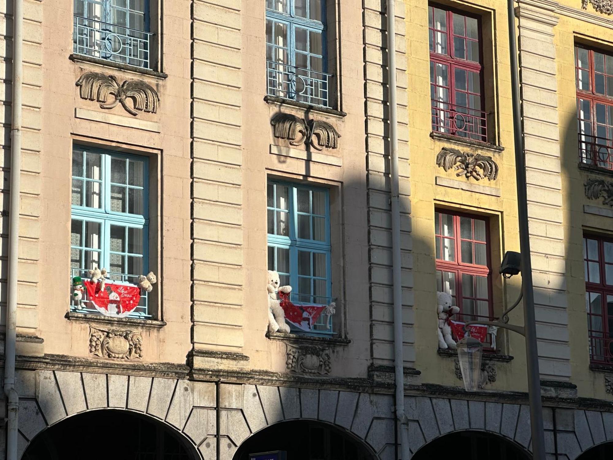 Les Coquelicots Grand Place אראס מראה חיצוני תמונה